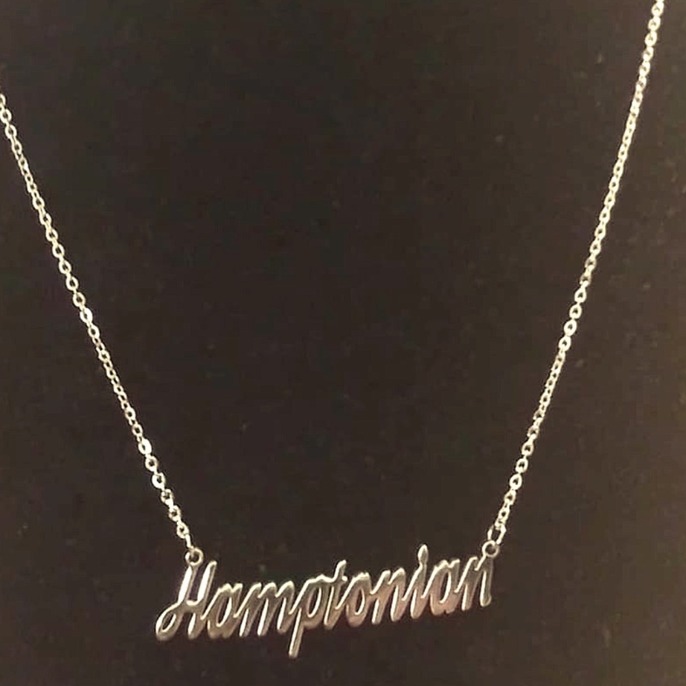 Meet your Posher, Ous & Nata